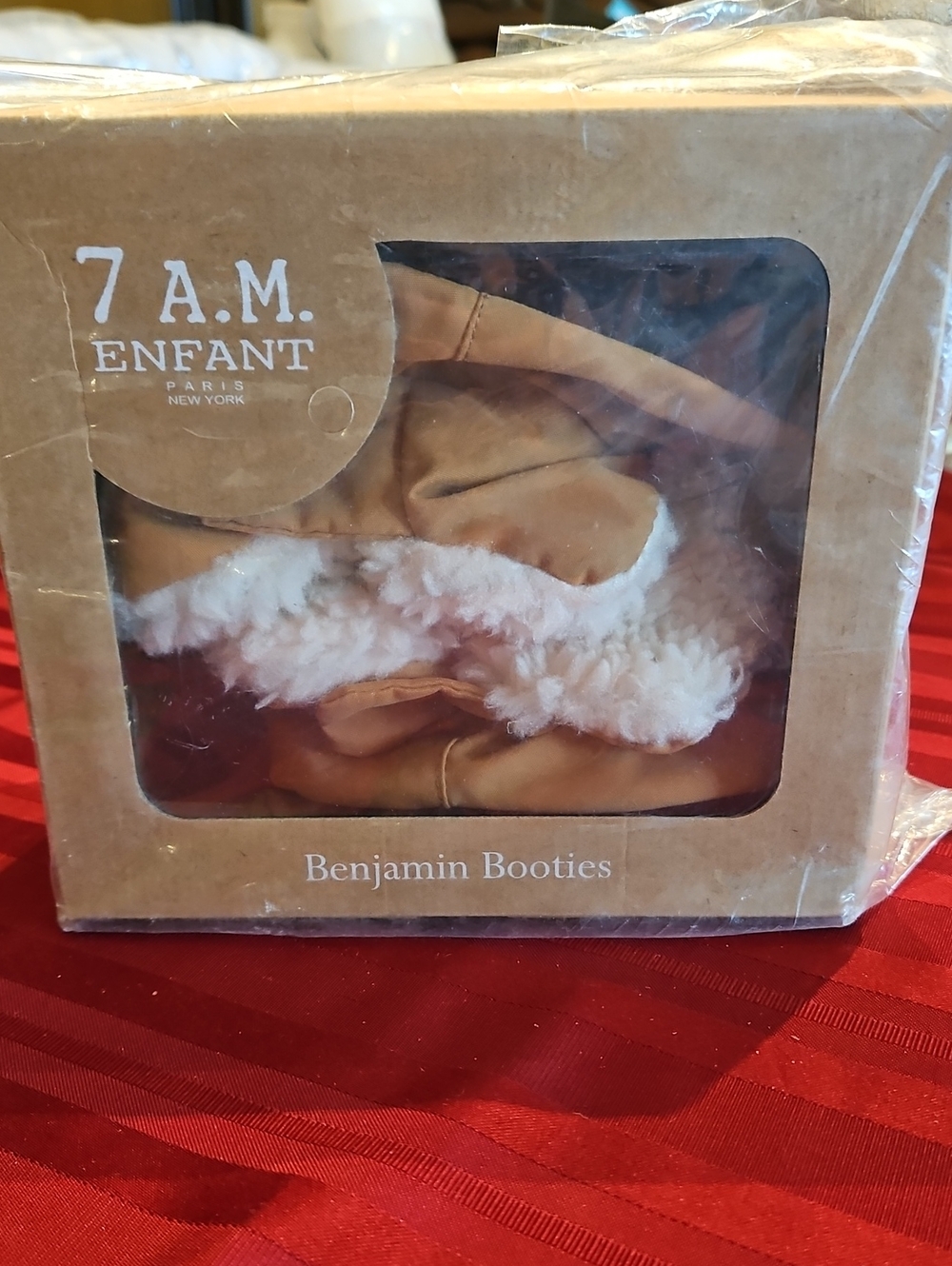 7 A.M. Enfant Benjamin Baby Booties in Tan with Shearling